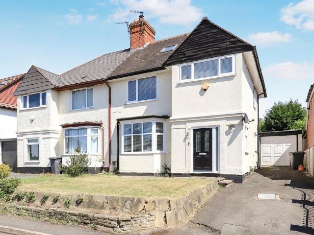 House for sale in Goldthorn Hill, Penn