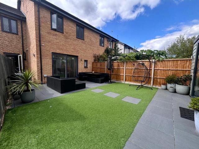 House for sale in Thatcham, West Berkshire