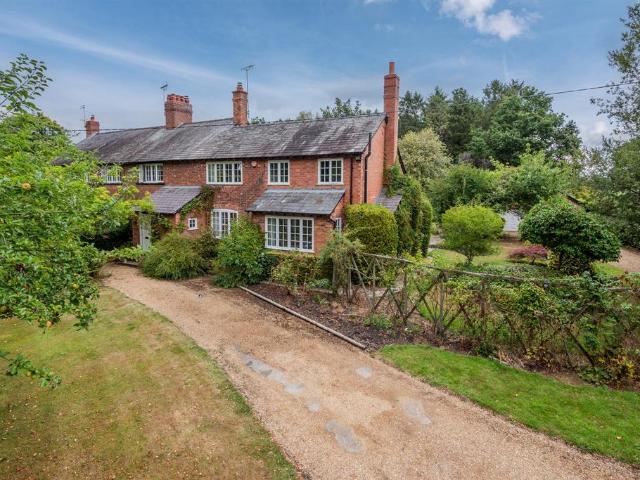 House for sale in Peover Superior and Snelson, Over Peover