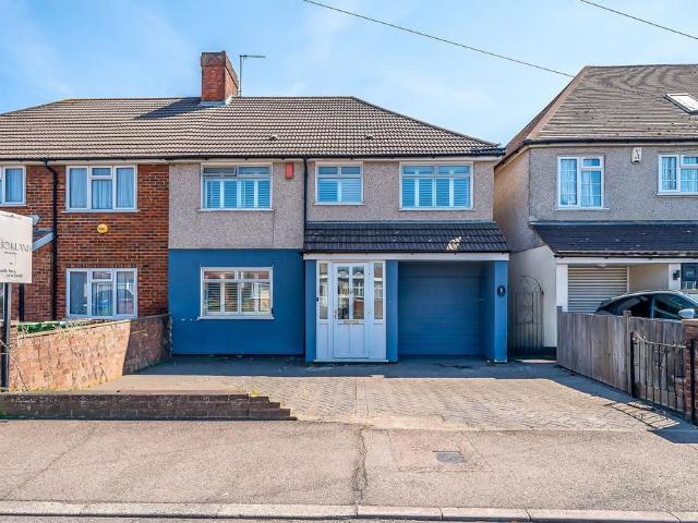 House for sale in Northumberland Heath, Greater London