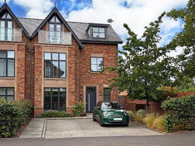 House for sale in Trafford Park, Greater Manchester