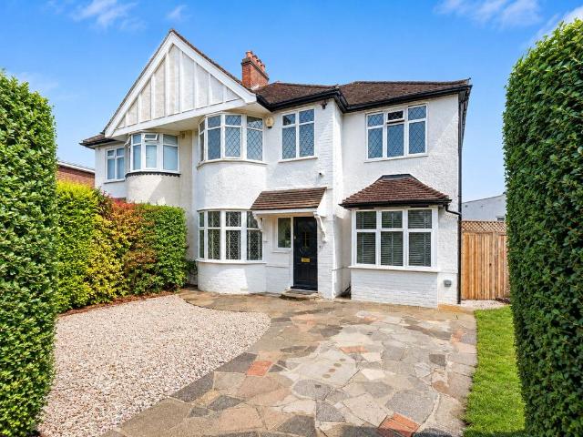 House for sale in Royal Borough of Greenwich, Greater London