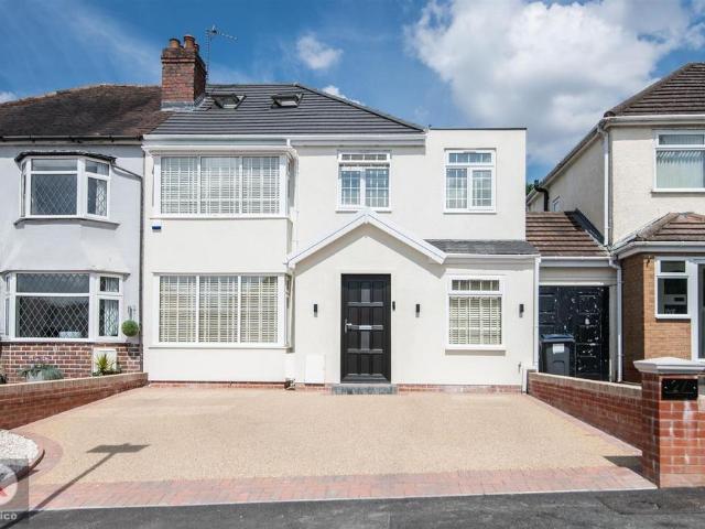 House for sale in Yardley Wood, West Midlands