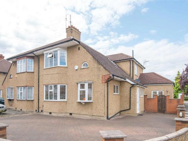 House for sale in Greater London