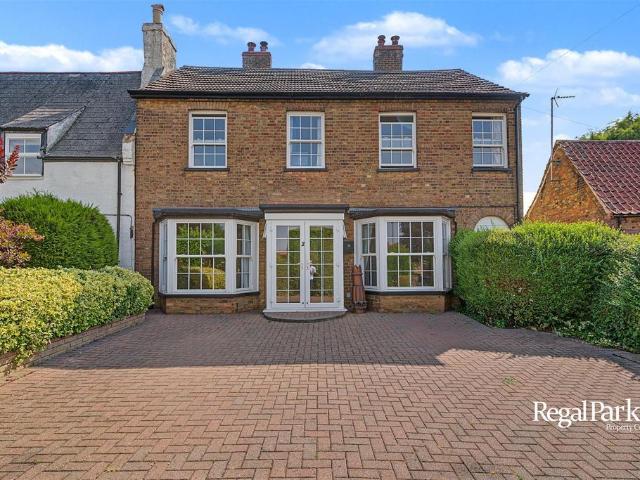 House for sale in Yaxley, Huntingdon