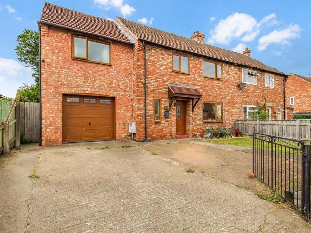 House for sale in Colburn