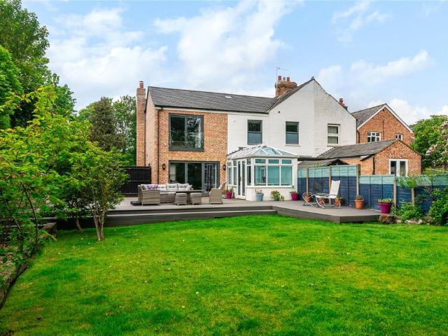 House for sale in Milton Keynes