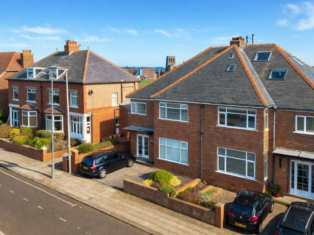 House for sale in Whitby, North Yorkshire