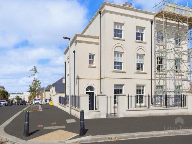 House for sale in Sherford, Strode