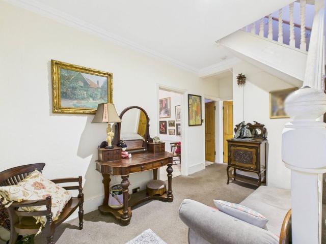 House for sale in Northwood, Greater London