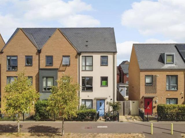 House for sale in Broughton Gate, Monkston Park