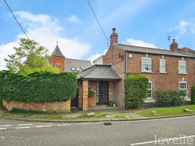House for sale in Thorpe on the Hill, Ashby De La Launde