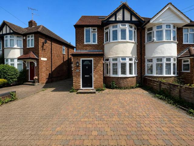 House for sale in Cranborne, Potters Bar