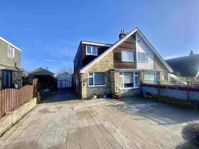 House for sale in Mirfield, West Yorkshire