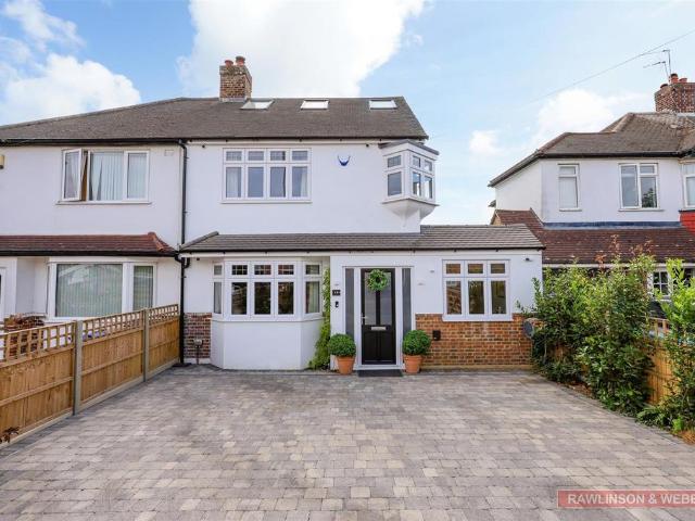 House for sale in Blackhills, Surrey