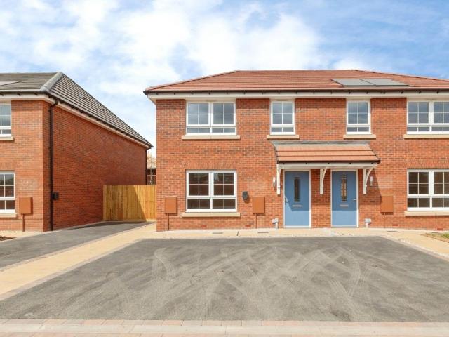 House for sale in Elmfield, Leicestershire