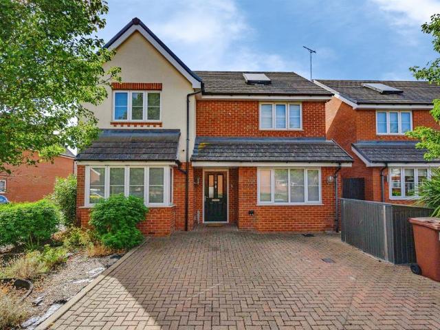 House for sale in Abbotswood Park, Three Rivers