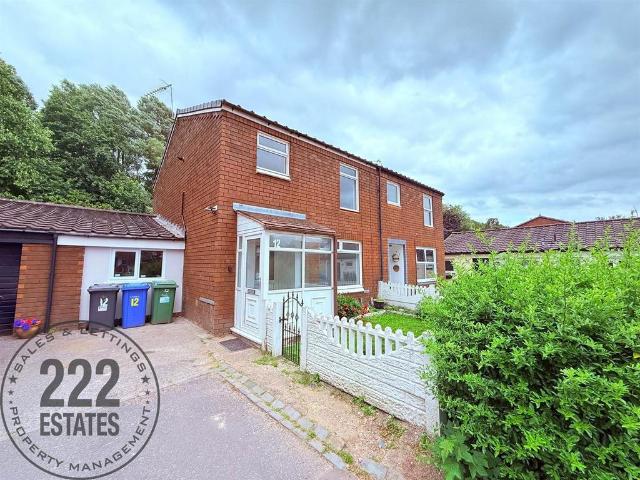 House for sale in Old Hall, Warrington