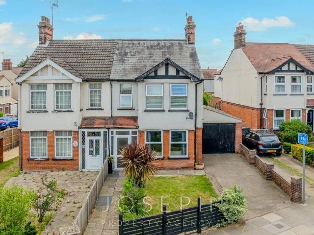 House for sale in Whitehouse, Key Street