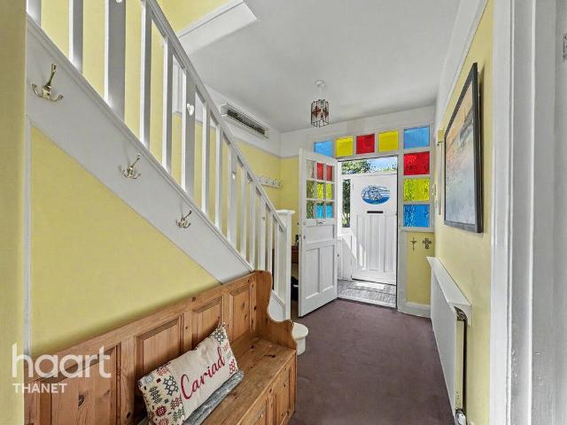 House for sale in Westbrook, Acol