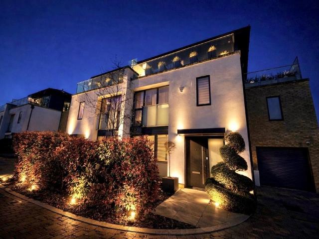 House for sale in Harold Wood, Greater London