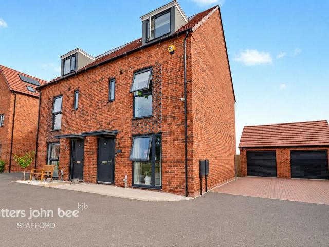 House for sale in Beaconside, Baswich