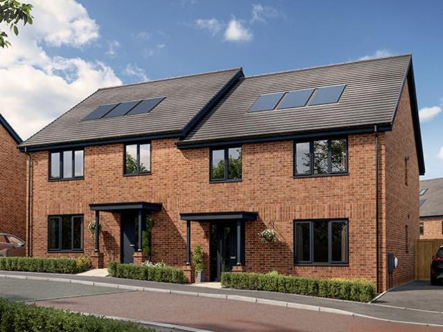 House for sale in Knowle Fold, Darwen