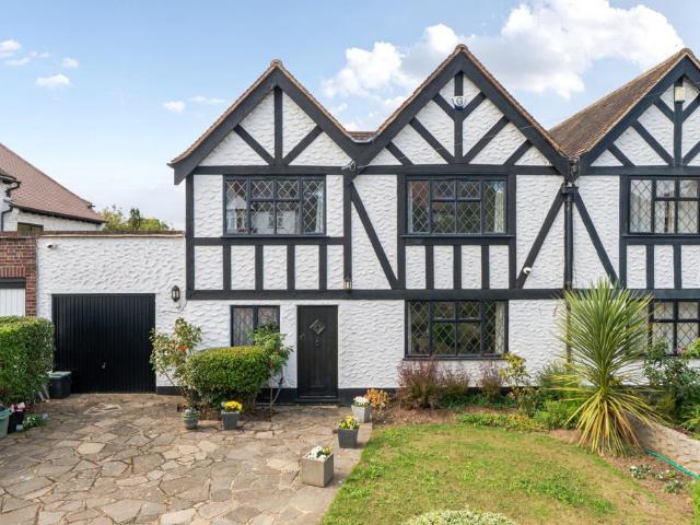 House for sale in Petts Wood, Greater London