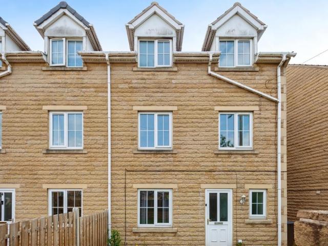 House for sale in Rotherham, Bolton upon Dearne