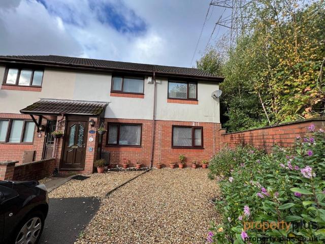 House for sale in Ynysybwl and Coed-y-cwm, Glyncoch