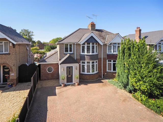 House for sale in Barton Stacey, Hampshire