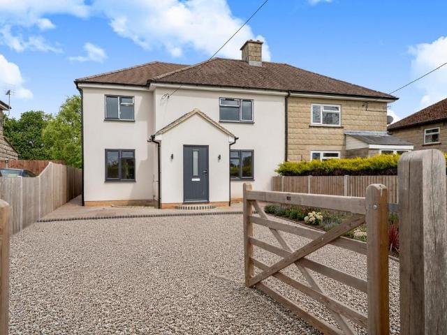House for sale in Dromore, Oxfordshire