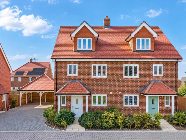 House for sale in Angmering, Arun