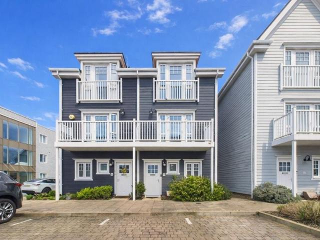 House for sale in Reading