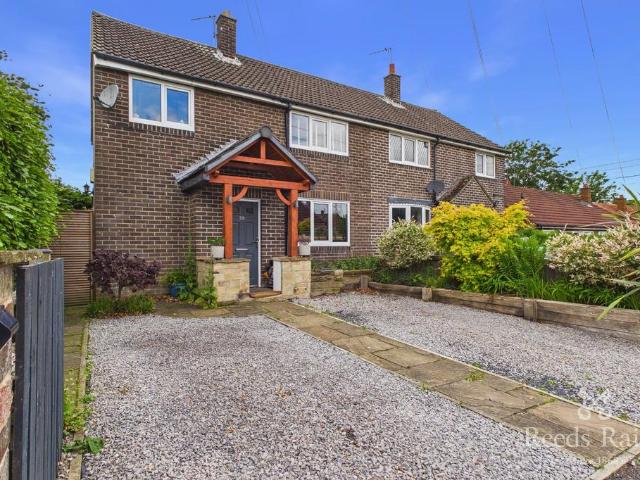 House for sale in Methley, West Yorkshire