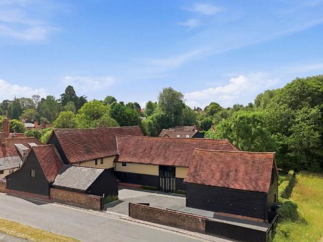 House for sale in Chipping Hill, Essex