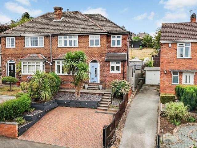 House for sale in Gedling, East Midlands