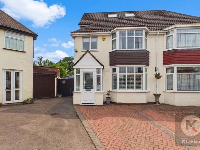 House for sale in Hall Green, West Midlands