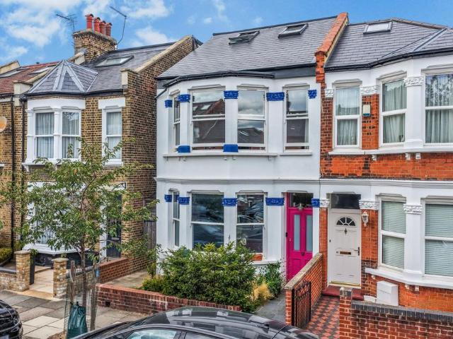 House for sale in London Borough of Barnet, Greater London