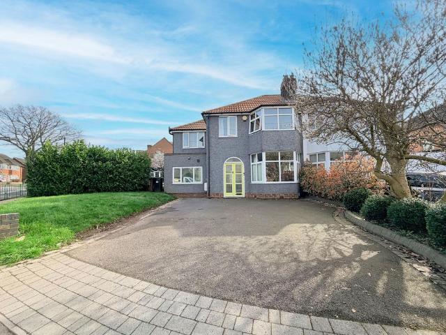 House for sale in Olton, West Midlands