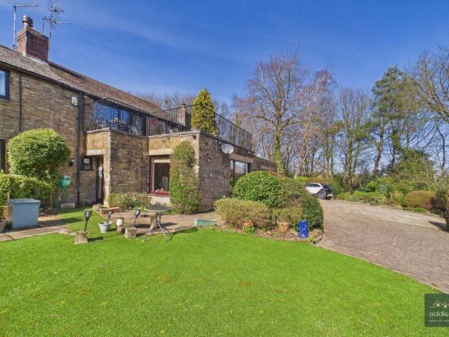 House for sale in King's Moss, Billinge