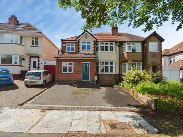 House for sale in Kings Norton, West Midlands
