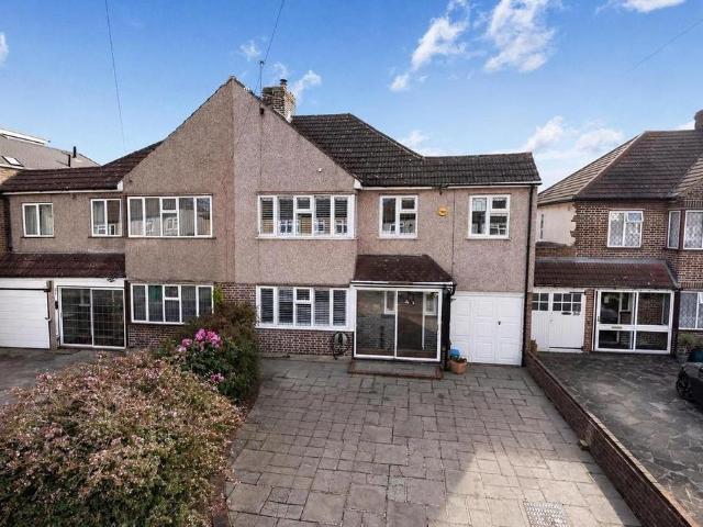 House for sale in Crook Log, Welling