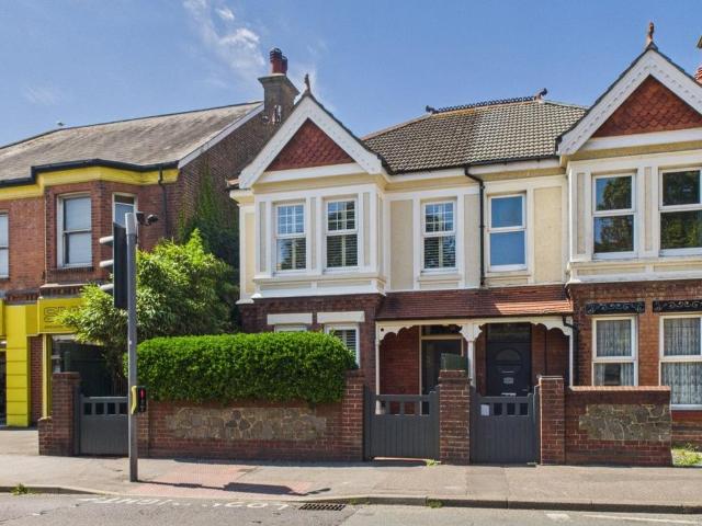 House for sale in Worthing, West Sussex
