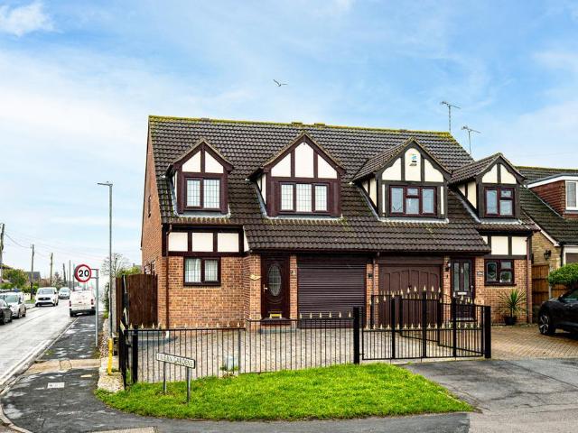 House for sale in Wickford