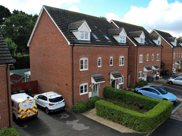 House for sale in Middle Deal, Dover