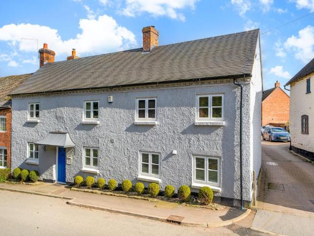House for sale in Claverley, Shropshire