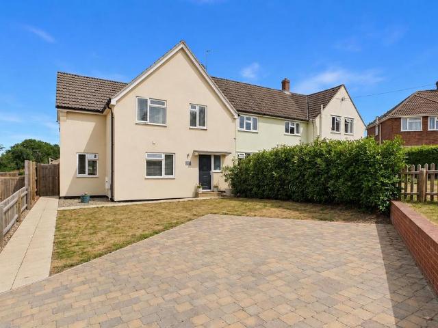 House for sale in Chelmondiston, Suffolk