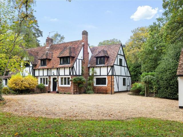 House for sale in Farley Hill