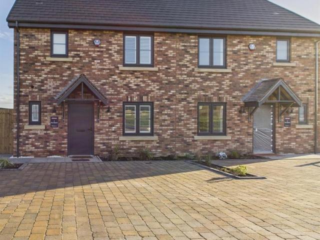 House for sale in Woodhouses, Pendock